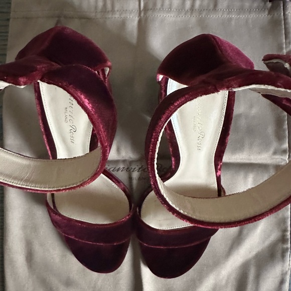Gianvito Rossi Shoes - Gianvito Rossi (Milano) deep purple/red velvet chunky heel, size 37.